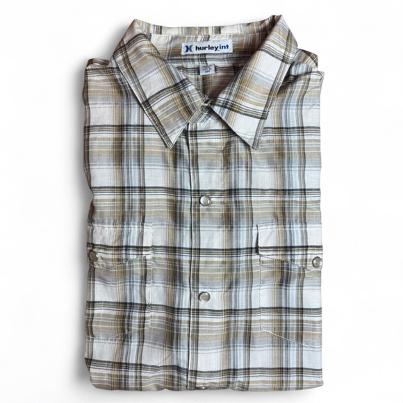 Hurley Other - Hurley Men's Casual Plaid Shirt - Gray and Tan
